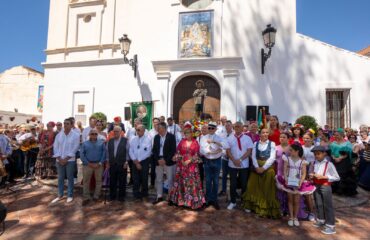 Nerja rinde homenaje a los agricultores el día de San Isidro