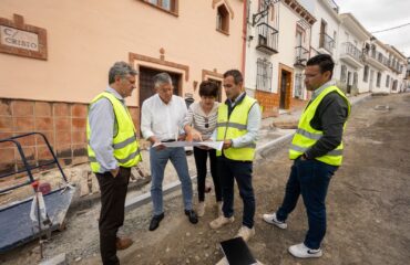 Avanzan las obras de la calle Cristo de Maro a buen ritmo
