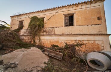 El Ayuntamiento ha solicitado al Ministerio de Hacienda la cesión gratuita del antiguo cuartel de Carabineros junto a la Torre Vieja de Macaca