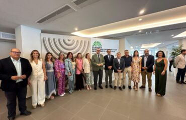 El alcalde asiste a una jornada sobre los Planes de Sostenibilidad Turística en Destino de Andalucía