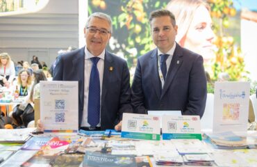 Nerja se presenta en la feria World Travel Market de Londres como “El Paraíso de la Costa del Sol"