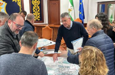 Nerja transformará el Camino de la Fábrica en una nueva carretera de acceso al Chaparil y el Playazo