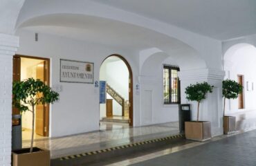 El Ayuntamiento refuerza los servicios municipales con nuevas contrataciones temporales