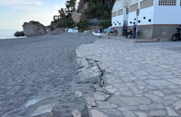 Nerja insta al Ministerio para la Transición Ecológica a la restitución urgente del paseo marítimo Antonio Mercero en Burriana