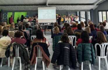Nerja celebra el Día Internacional de Acción por la Salud de las Mujeres con un taller sobre neurociencia del dolor