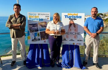 Nerja conmemora el XX Día del Turista con distinciones, actividades y el concierto de Merche