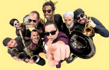 Gata Brass Band presenta este sábado en Nerja su espectáculo musical ‘PARAÍSO GATA’